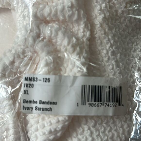 Show me your MUMU Bembe Bandeau ivory Scrunch swimsuit top size:XL NWT in packag - Picture 5 of 6
